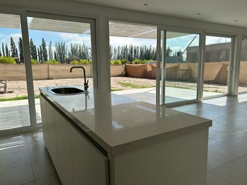 Casa en  venta Barrio Privado La Toscana Vistalba