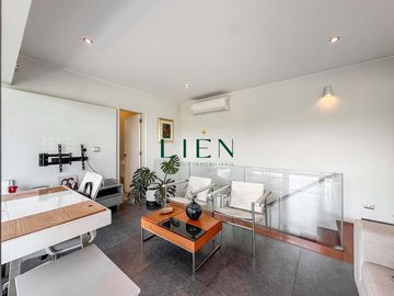 Triplex de 350 m2 - 2 family room - Terraza - Vista Externa - 3 Dormitorios amplios