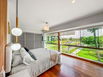Triplex de 350 m2 - 2 family room - Terraza - Vista Externa - 3 Dormitorios amplios