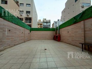 Venta 3 ambientes Recoleta cochera piso alto seguridad amenities