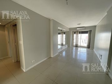 Venta 3 ambientes Recoleta cochera piso alto seguridad amenities