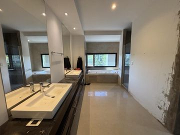 Casa en  Venta en el Yacht Nordelta