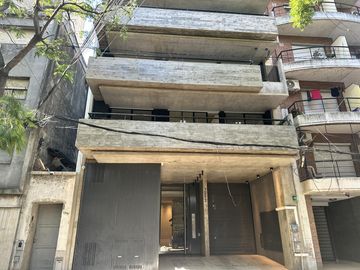 SUPERIOR CALIDAD 3 DORM. PISCINA