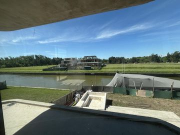 Casa en  Venta y Alquiler en El Yacht Nordelta