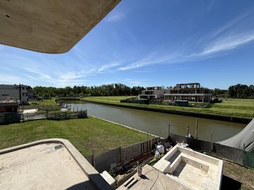 Casa en  Venta y Alquiler en El Yacht Nordelta