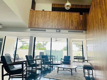 Residencia de 4 Recamaras con Alberca y Jacuzzi en Cabo Norte, Mérida
