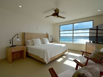 IMPRESIONANTE PENTHOUSE FRENTE AL MAR CON VISTAS AL CARIBE