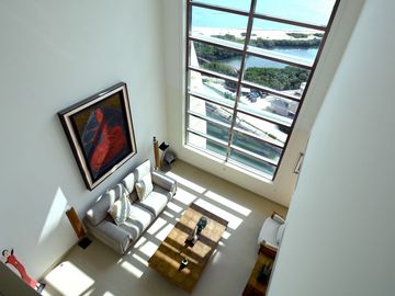 IMPRESIONANTE PENTHOUSE FRENTE AL MAR CON VISTAS AL CARIBE