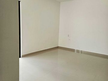 CASA EN VENTA EN MERIDA EN PRIVADA MORERA-CHOLUL DE UNA PLANTA.