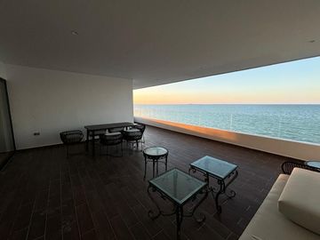 Venta de departamento de 3 hab, ZIRENE frente al mar, en Chicxulub, Prog. Yuc.