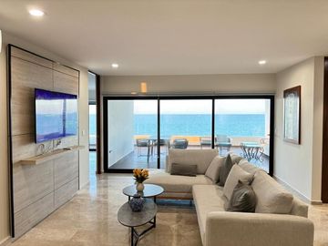 Venta de departamento de 3 hab, ZIRENE frente al mar, en Chicxulub, Prog. Yuc.