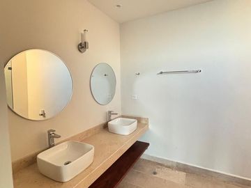 Venta de departamento de 3 hab, ZIRENE frente al mar, en Chicxulub, Prog. Yuc.