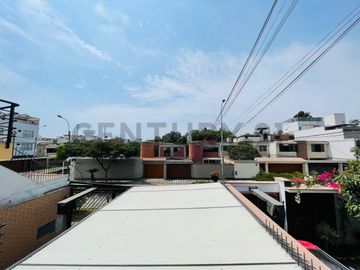 DEPARTAMENTO EN EXCLUSIVA URB. JACARANDÁ II