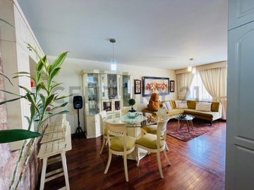 DEPARTAMENTO EN EXCLUSIVA URB. JACARANDÁ II