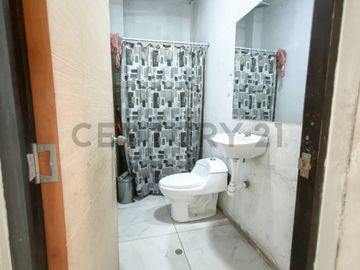 Dúplex + Sótano en Venta en San Juan de Lurigancho