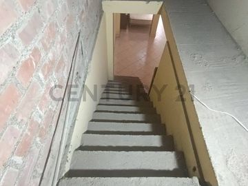 ¡IMPRESIONANTE! Casa en Venta cerca de la Estación Bayóvar