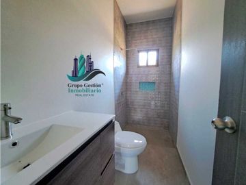 VENDO.CASA NUEVA EN LOTE DE 788mts