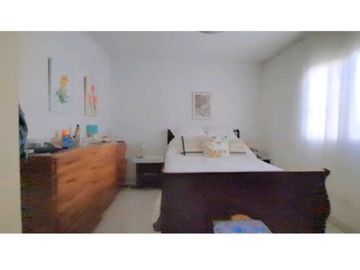 VENDO CASA DE 200 METROS DE CONSTRUCCION EN BAJO BOQUETE