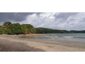 VENDO LOTE DE PLAYA DE 3000M2 EN BOCA BRAVA