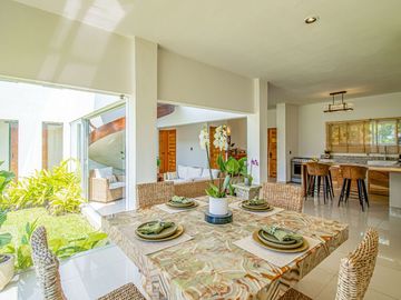 Casa en Fraccionamiento en Club de Golf Santa Fe Xochitepec - M2AI-833-Fr