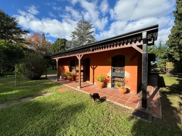 VENTA CASAQUINTA 4 AMBIENTES EN CAÑUELAS