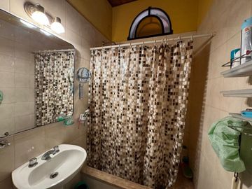 VENTA CASAQUINTA 4 AMBIENTES EN CAÑUELAS