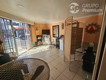 Casa en Venta en Larga