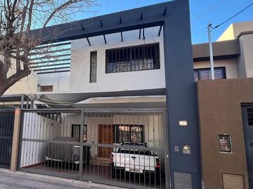 Venta Departamento tipo duplex, Alto Dorrego Gllén