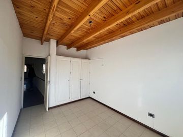 Venta Departamento tipo duplex, Alto Dorrego Gllén