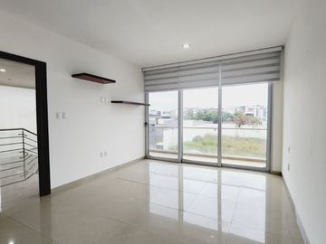Casa en VENTA en Esquina y frente area verde Fracc PUNTA TIBURON