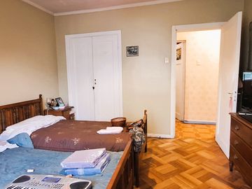 Se vende casa con amplio terreno centro Quilpué