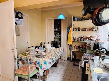 Se vende casa con amplio terreno centro Quilpué