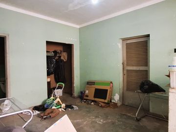Se vende casa con amplio terreno centro Quilpué