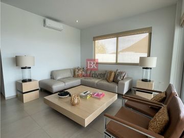 CASA EN VENTA EN FRACC. BELO HORIZONTE. SAN CARLOS, SONORA