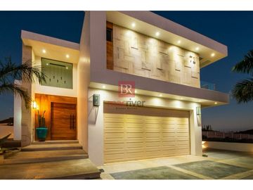 CASA EN VENTA EN FRACC. BELO HORIZONTE. SAN CARLOS, SONORA