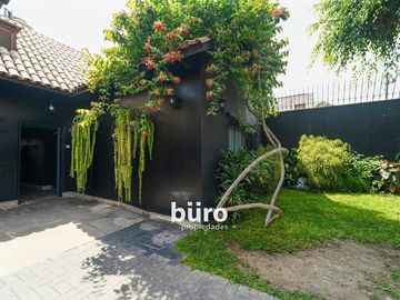 LINDA CASA EN VENTA CERCA AL COLEGIO LEON PINELO Y GOLF EN SAN ISIDRO