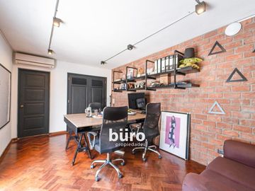 LINDA CASA EN VENTA CERCA AL COLEGIO LEON PINELO Y GOLF EN SAN ISIDRO
