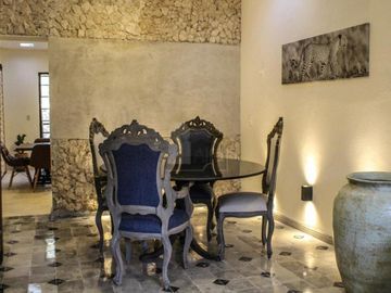 Casa en Venta en CALLE 44, COLONIA CENTRO, MERIDA YUCATAN