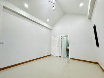 3 Bedroom House for sale in San Phak Wan, Chiang Mai