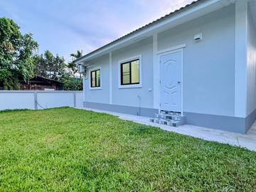 3 Bedroom House for sale in San Phak Wan, Chiang Mai