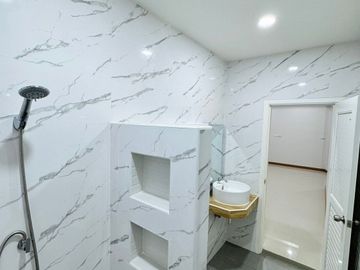 3 Bedroom House for sale in San Phak Wan, Chiang Mai