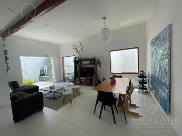Casa de Playa, Punta Hermosa