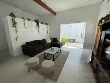 Casa de Playa, Punta Hermosa
