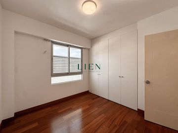 Duplex Penthouse frente a Parque Privado con Terraza y Balcón