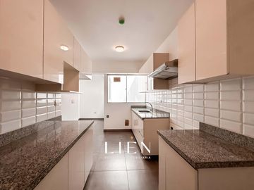 Duplex Penthouse frente a Parque Privado con Terraza y Balcón