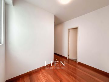 Duplex Penthouse frente a Parque Privado con Terraza y Balcón