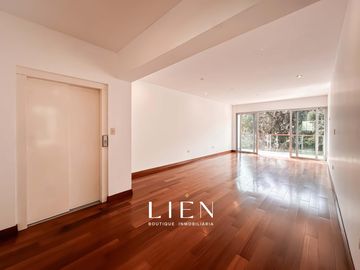 Duplex Penthouse frente a Parque Privado con Terraza y Balcón