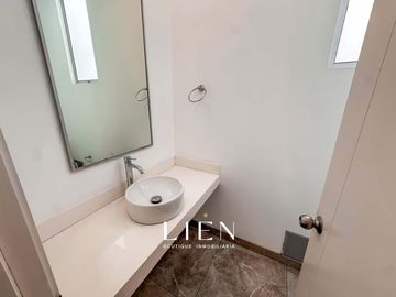 Duplex Penthouse frente a Parque Privado con Terraza y Balcón