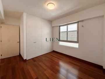 Duplex Penthouse frente a Parque Privado con Terraza y Balcón