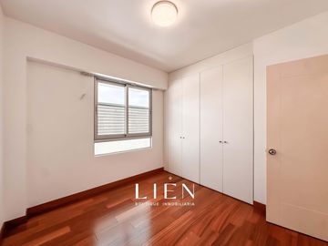 Duplex Penthouse frente a Parque Privado con Terraza y Balcón